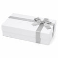 Scatola regalo 30 x 20 x 10 cm in cartone bianco con nastro argento e coperchio - confezione elegante